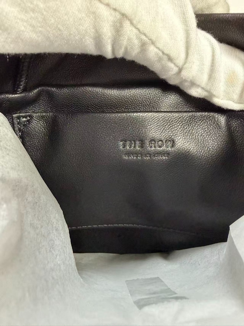 7591b6aaf93ea31cf09feecd33110b82.jpg