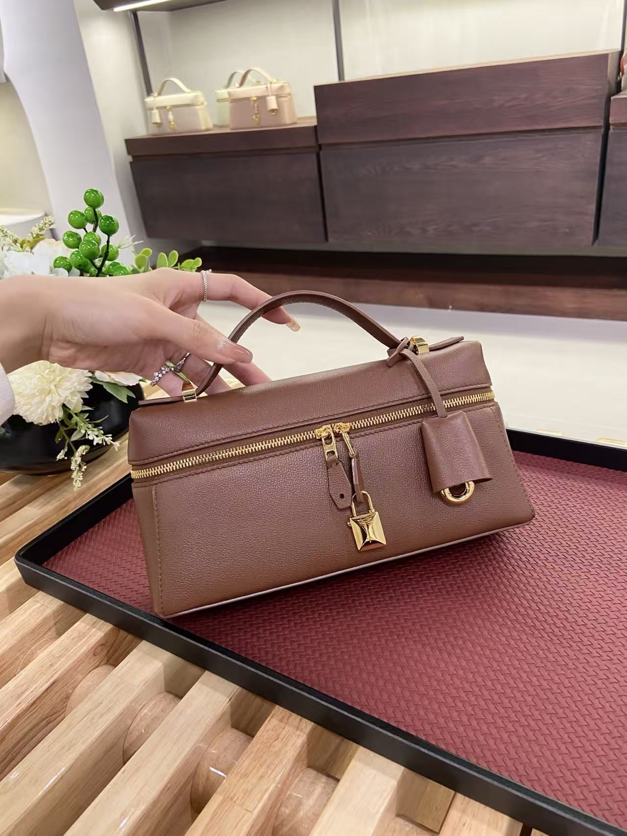 로로피아나 Loro Piana 23 보나도 砖石纹暖褐色