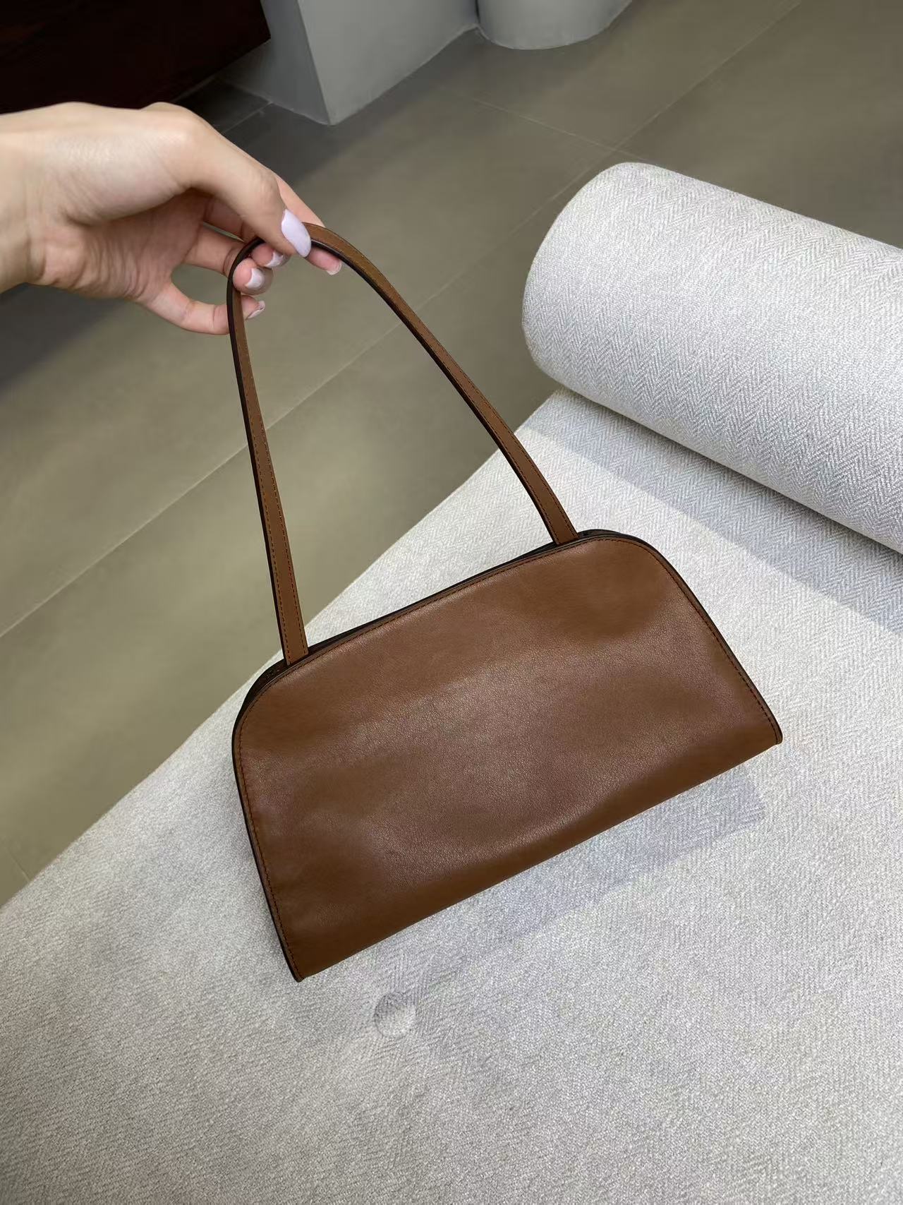 peggy（枫叶棕）