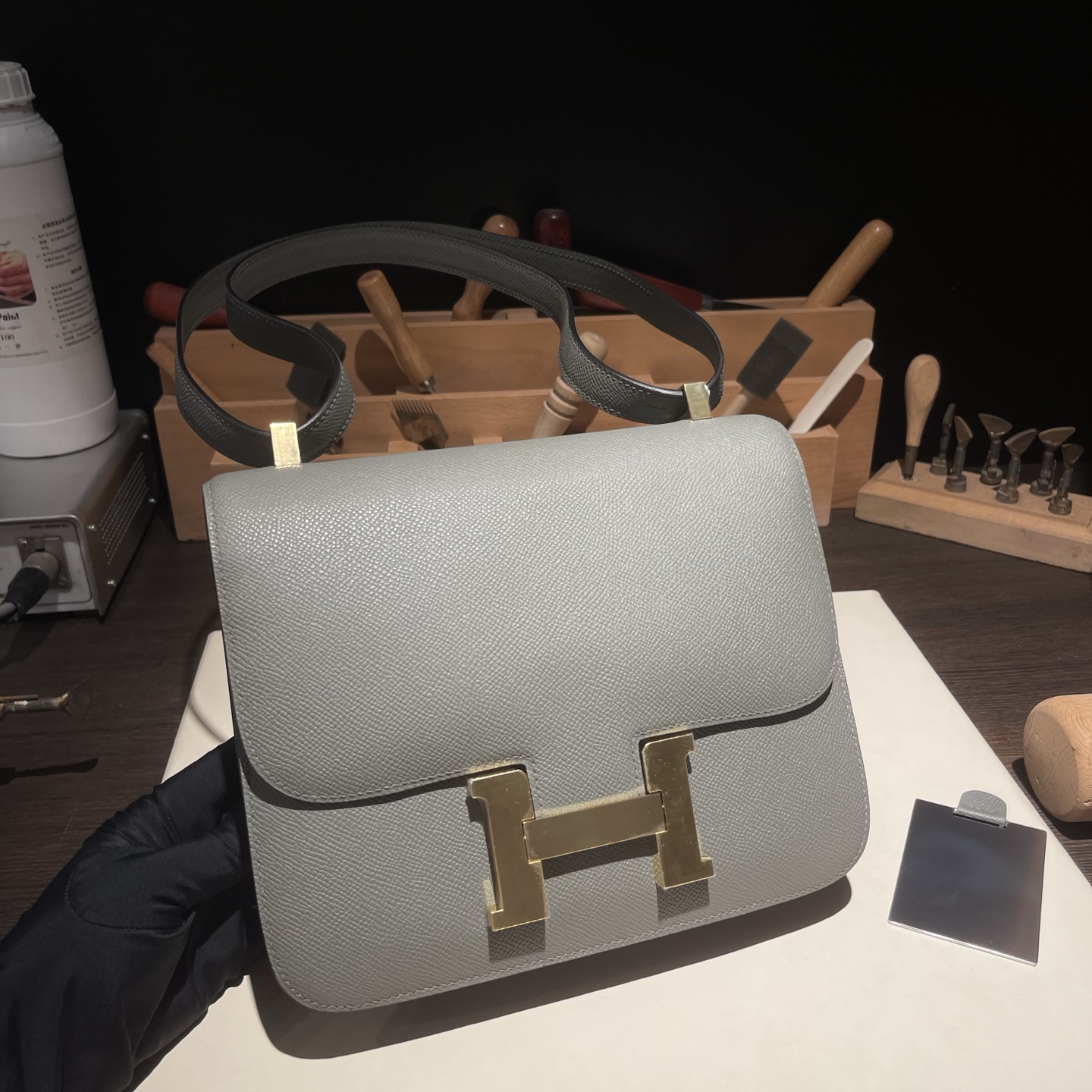Constance (Epson) 24积雨云灰金扣