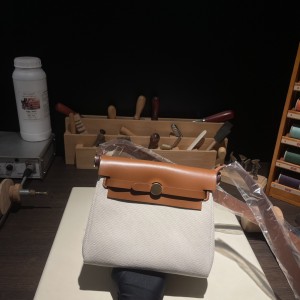 Her bag mini金棕金扣