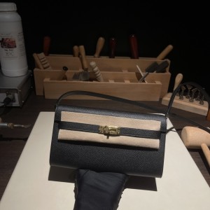 Kelly to go(epsom)黑色金扣