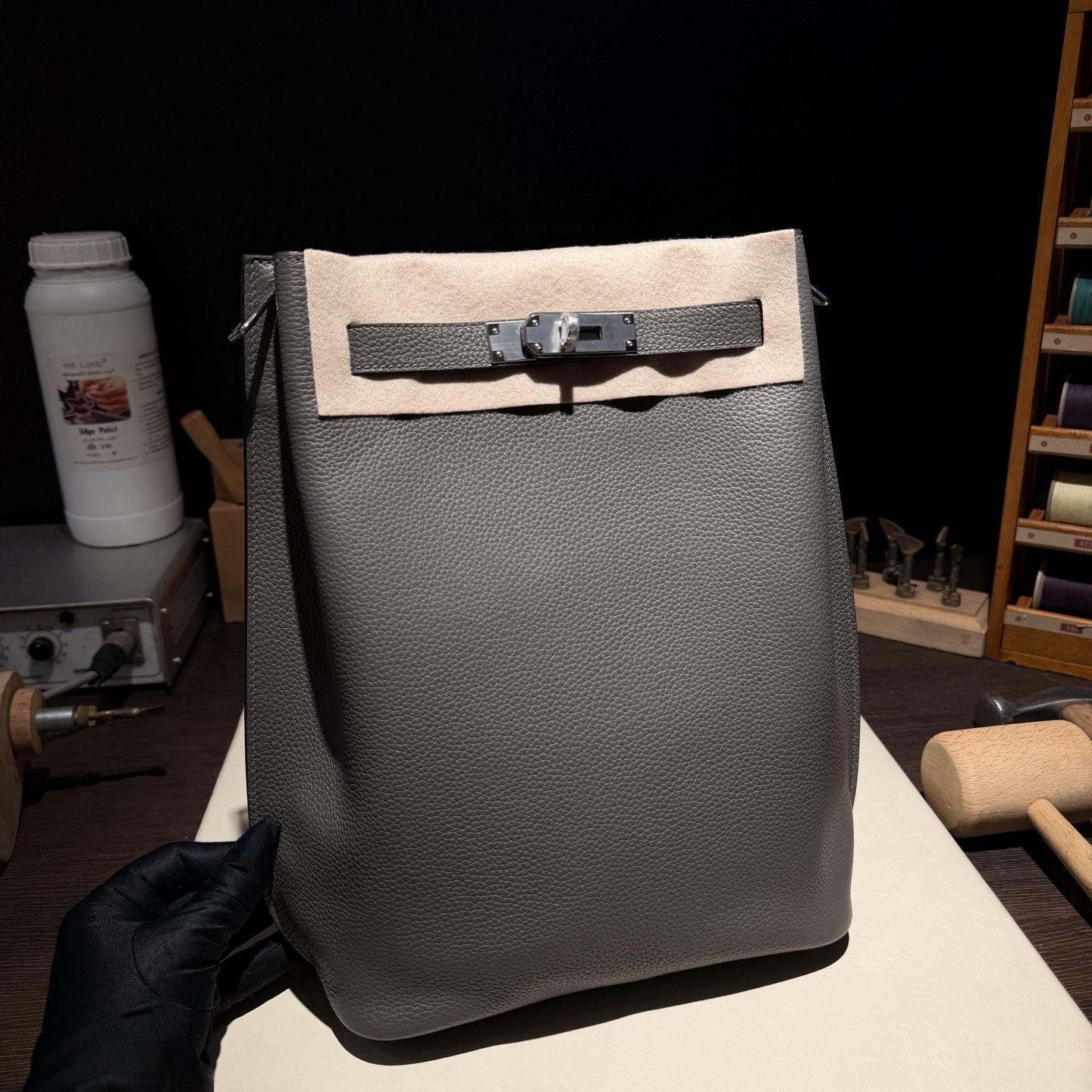 So kelly(to go)锡器灰银扣